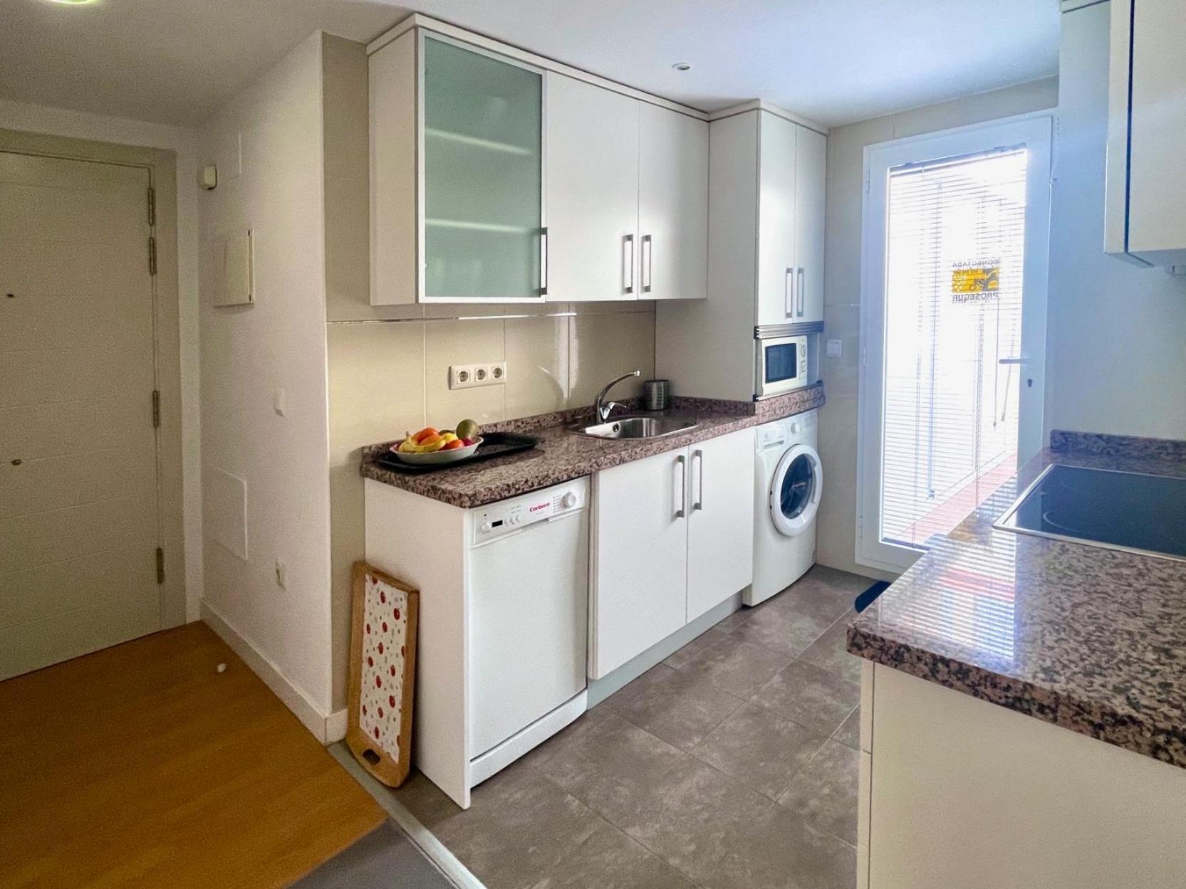 Maravilloso Apartamento Centrico De 70M2, Jardin Propio 40M2 Con Piscina Para Ninos Y Parking Opcional マラガ エクステリア 写真