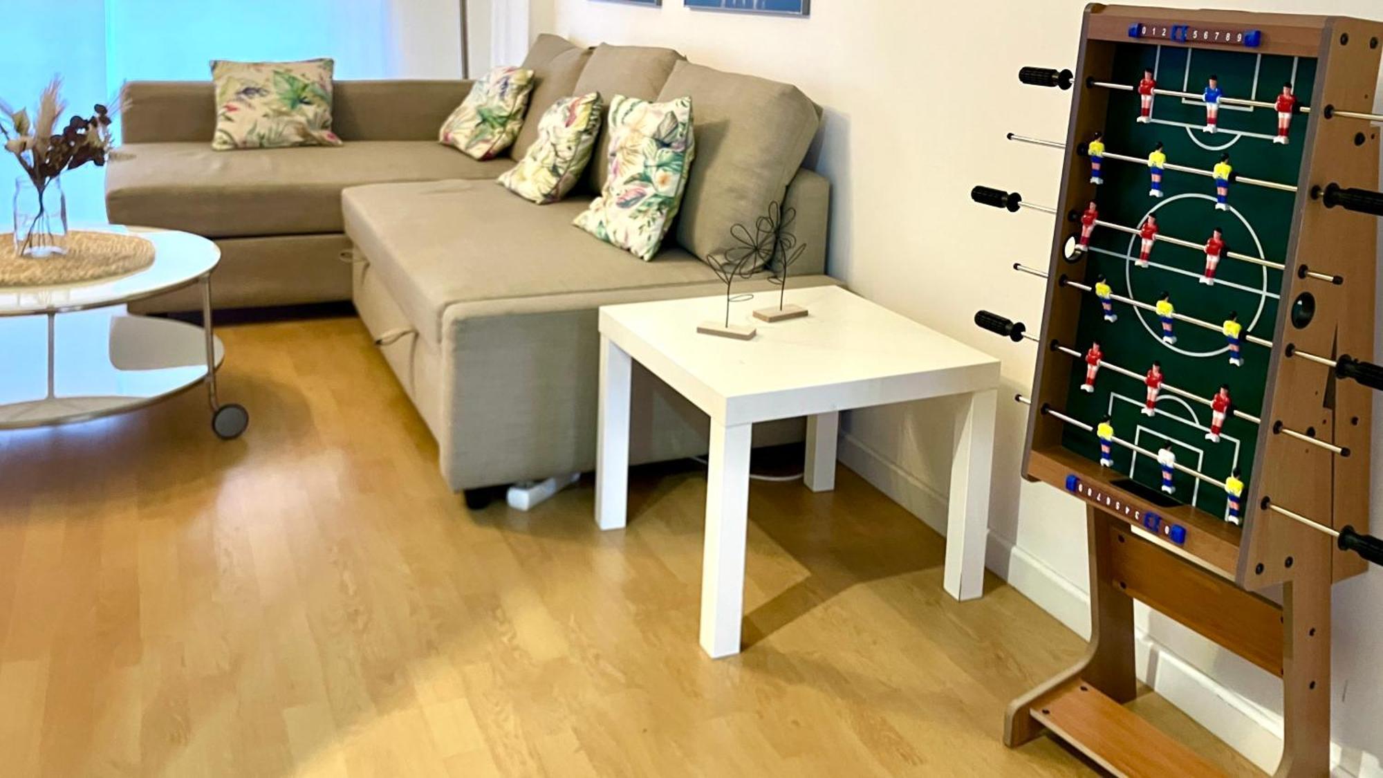 Maravilloso Apartamento Centrico De 70M2, Jardin Propio 40M2 Con Piscina Para Ninos Y Parking Opcional マラガ エクステリア 写真