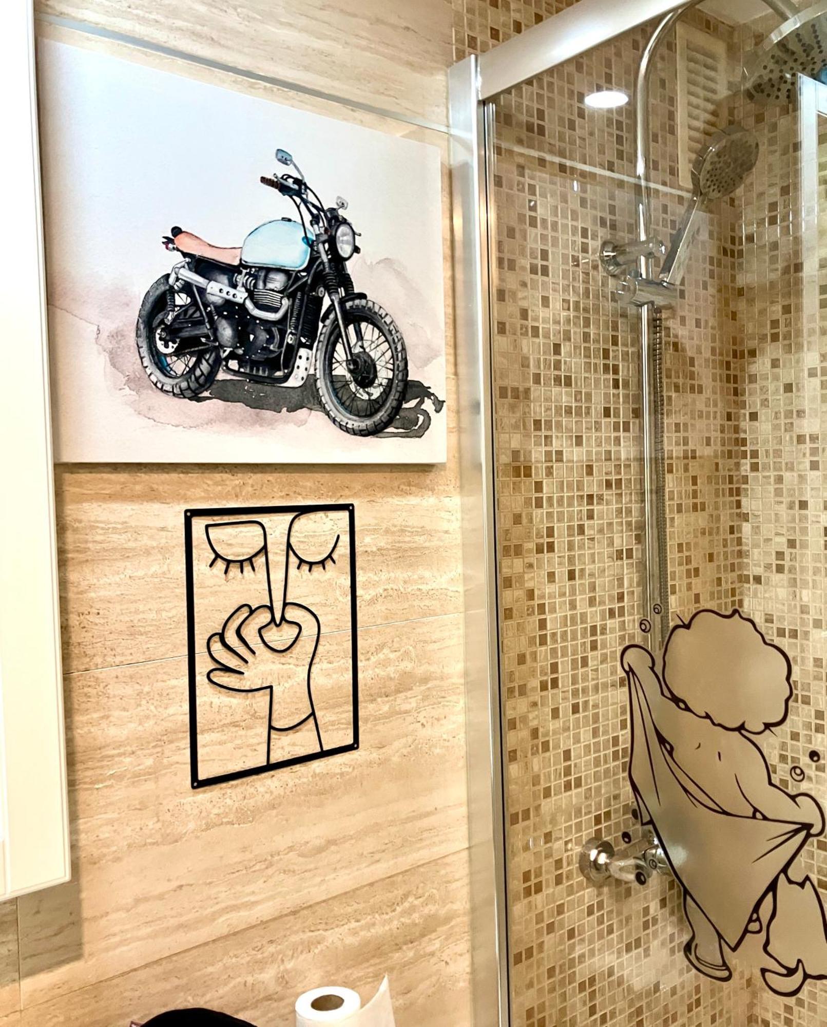 Maravilloso Apartamento Centrico De 70M2, Jardin Propio 40M2 Con Piscina Para Ninos Y Parking Opcional マラガ エクステリア 写真