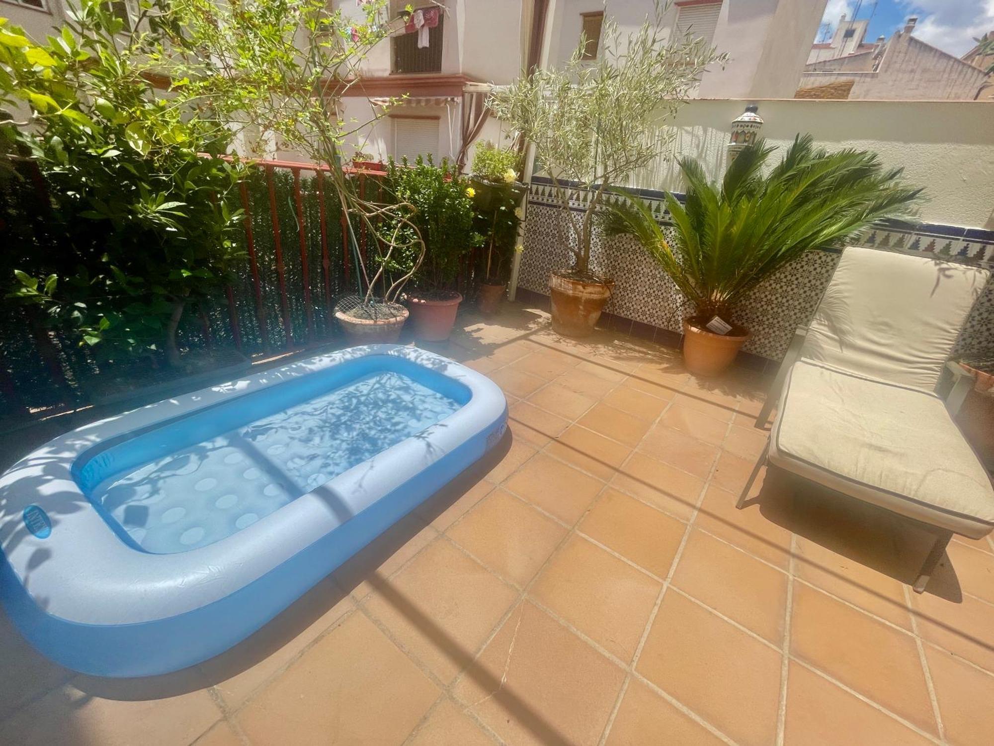 Maravilloso Apartamento Centrico De 70M2, Jardin Propio 40M2 Con Piscina Para Ninos Y Parking Opcional マラガ エクステリア 写真